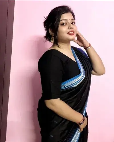 Call Girl in Shevgaon